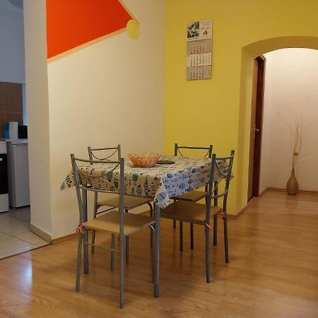 Apartmani Jadran Mali Lošinj Eksteriør billede
