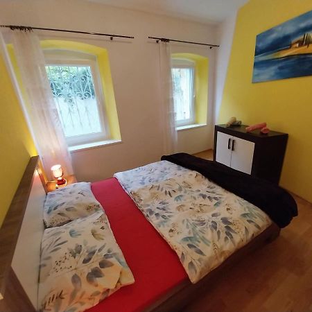 Apartmani Jadran Mali Lošinj Eksteriør billede