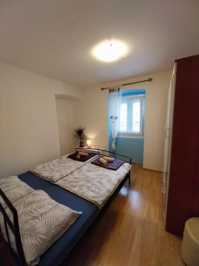 Apartmani Jadran Mali Lošinj Eksteriør billede