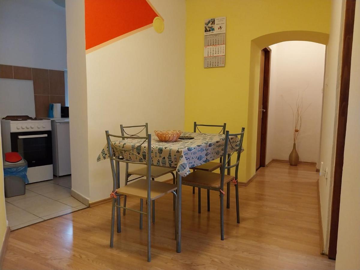 Apartmani Jadran Mali Lošinj Eksteriør billede