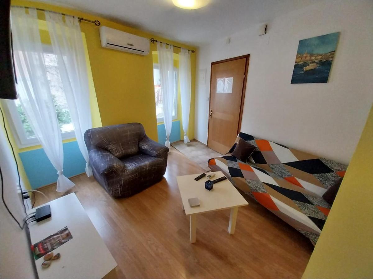 Apartmani Jadran Mali Lošinj Eksteriør billede